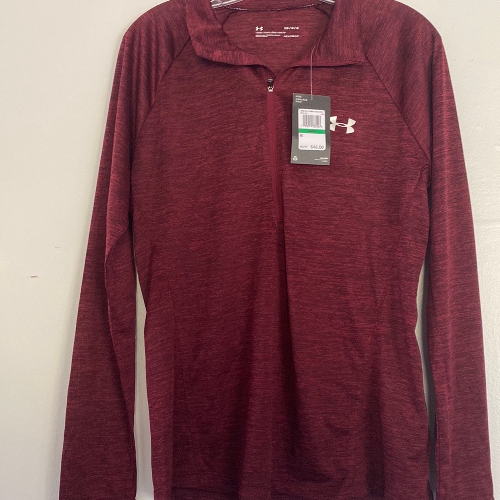 Women’s under armor pull over. Brand new with tags